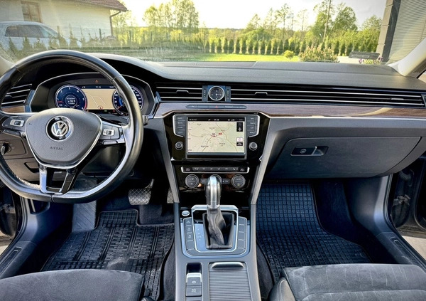 Volkswagen Passat cena 84999 przebieg: 91500, rok produkcji 2015 z Piła małe 92